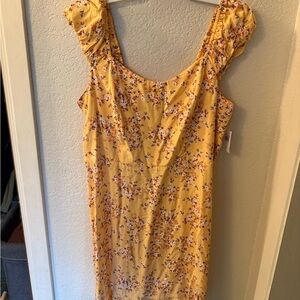**NWT** size L Old Navy yellow floral print dress